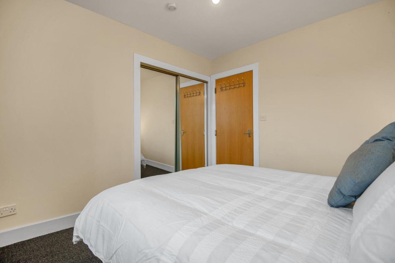 Edinburgh City Center Coady Apartment Sleeps 5 Free Car Park Space מראה חיצוני תמונה