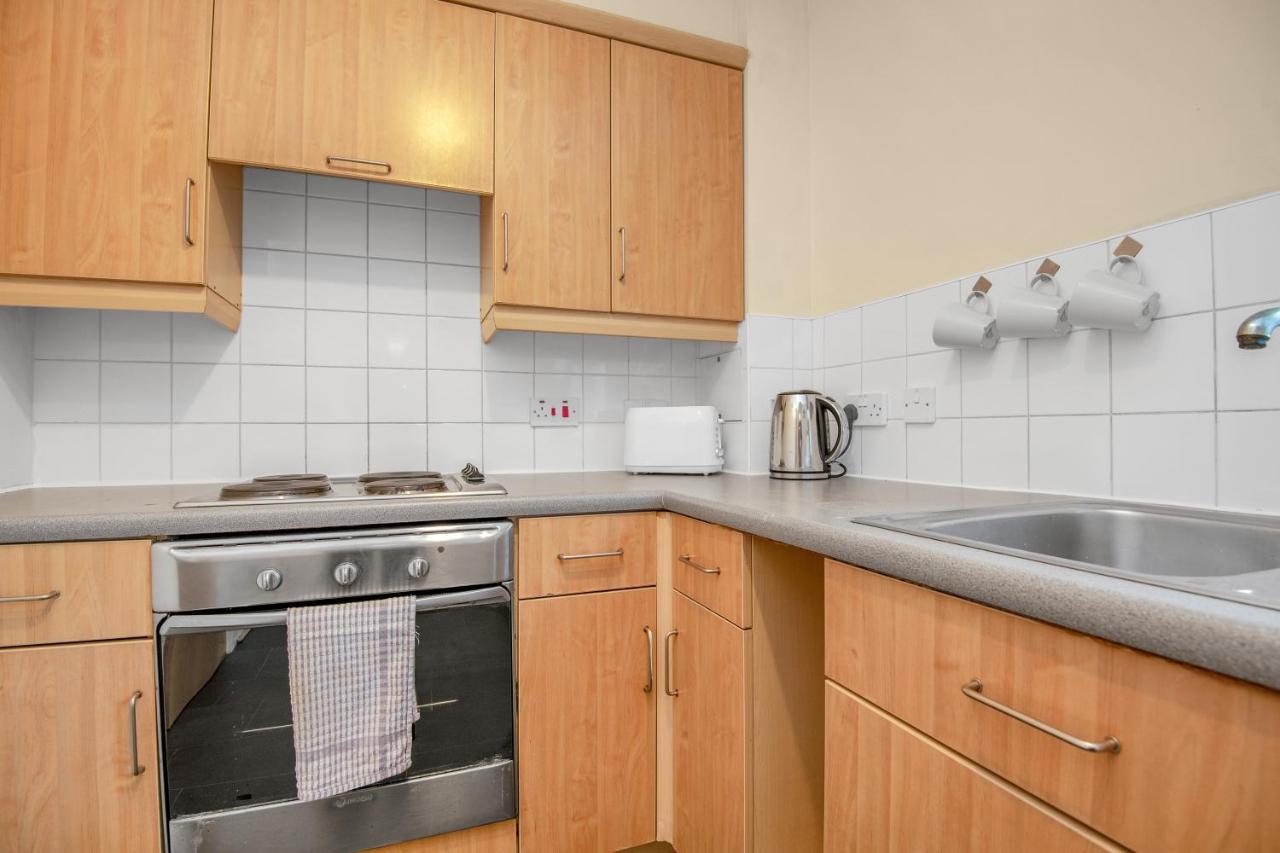 Edinburgh City Center Coady Apartment Sleeps 5 Free Car Park Space מראה חיצוני תמונה