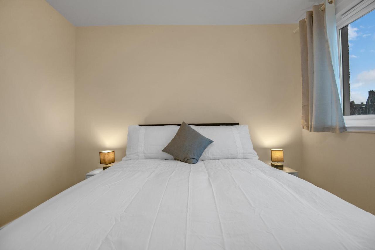 Edinburgh City Center Coady Apartment Sleeps 5 Free Car Park Space מראה חיצוני תמונה