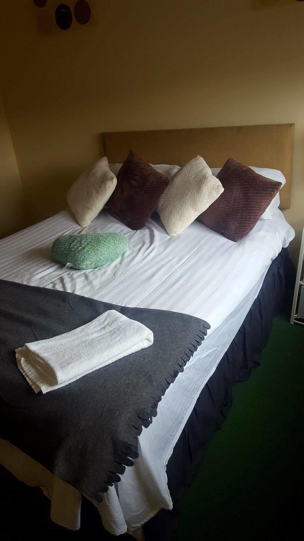 Edinburgh City Center Coady Apartment Sleeps 5 Free Car Park Space מראה חיצוני תמונה