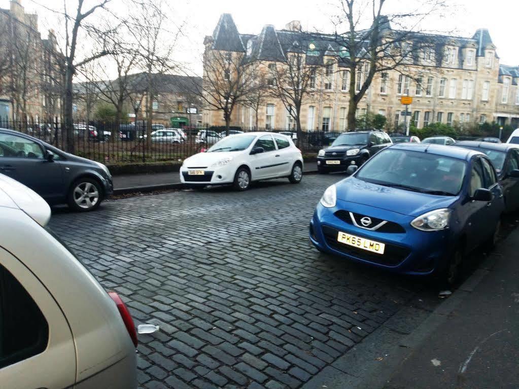 Edinburgh City Center Coady Apartment Sleeps 5 Free Car Park Space מראה חיצוני תמונה